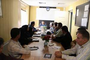برگزاری نشست کمیته راهبردی مرکز تخصصی جامعه‌نگر اجتماعی سراج در شهرستان مرودشت