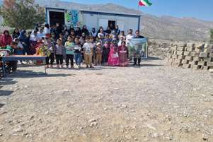 برگزاری اردوی جهادی سلامت‌محور ویژه عشایر تحت پوشش مرکز خدمات جامع سلامت ملک‌آباد