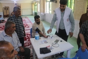 برپای میز خدمت شبکه بهداشت و درمان شهرستان مرودشت در نماز جمعه شهر سیدان 18 خردادماه