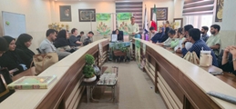 نشست آموزشی پزشکان خانواده روستایی در پنجمین روز از هفته ملی سلامت شبکه بهداشت و درمان مرودشت